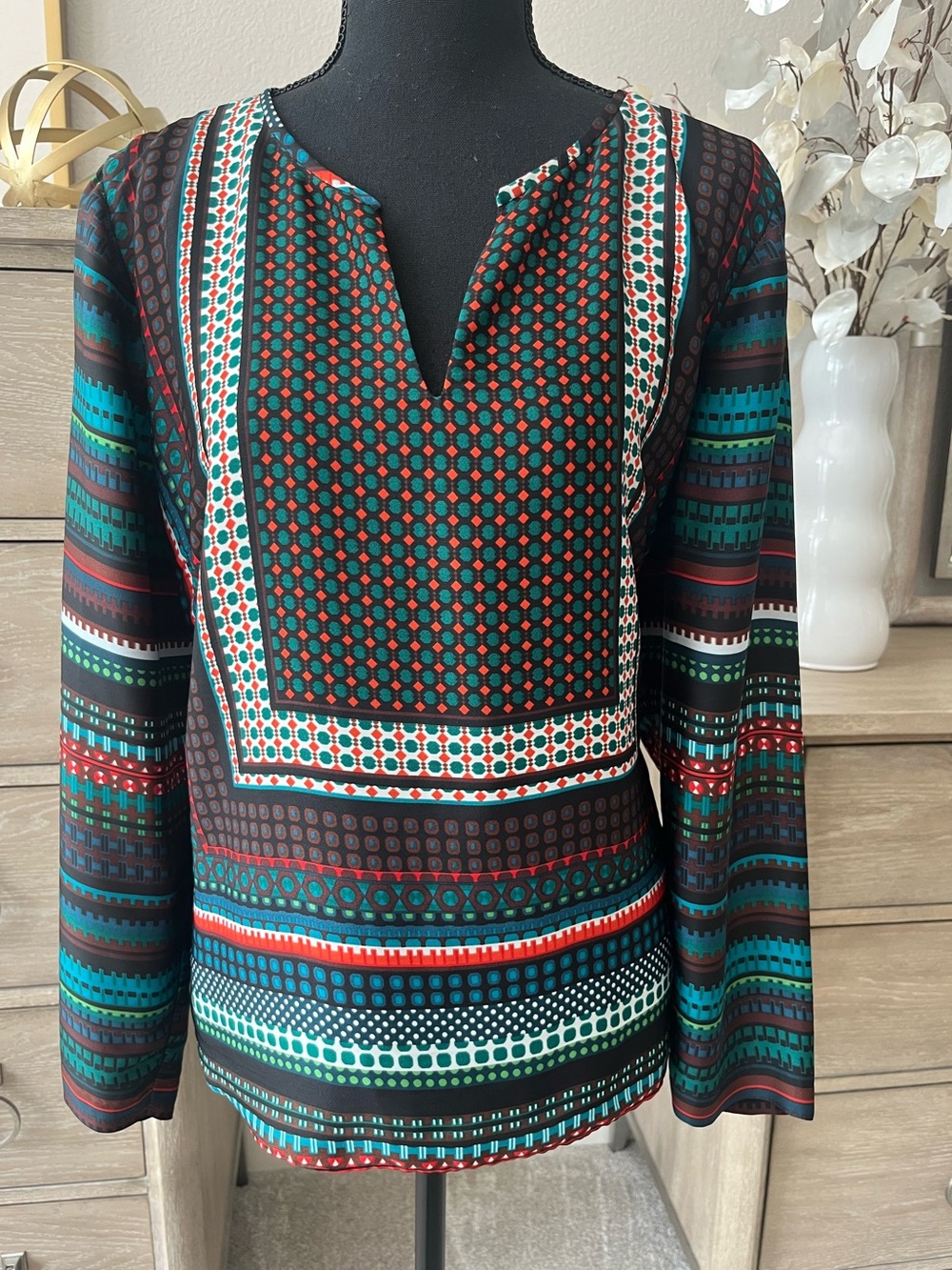 Adrianna Papell XL Womens Blouse Silky High Low VNeck Long Sleeve Multicolor